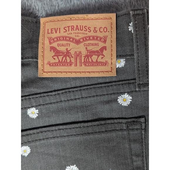 LEVI STRAUSS women's High rise Daisy print shorts black Med/Lg (30) Cottagecore - Picture 7 of 9